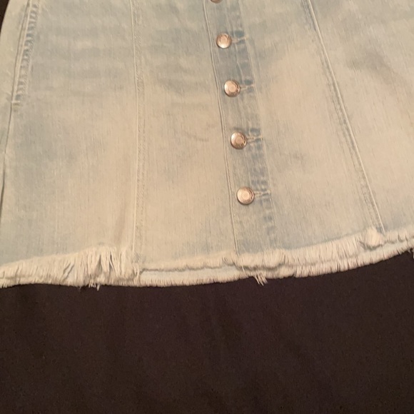 American Eagle Outfitters Button Down Jean Skirt - Light Blue Size 10 - Picture 7 of 8